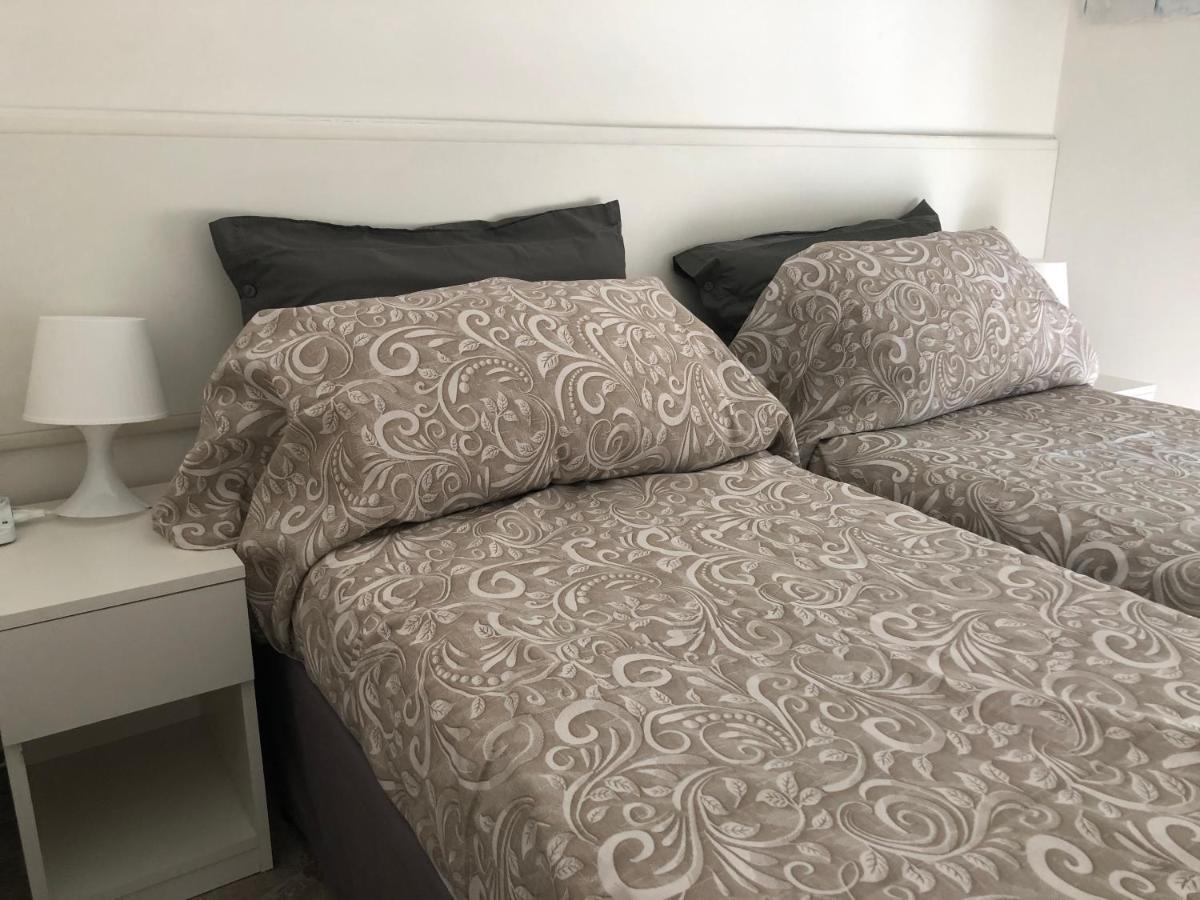 Garbatella House Hotel Roma Ngoại thất bức ảnh