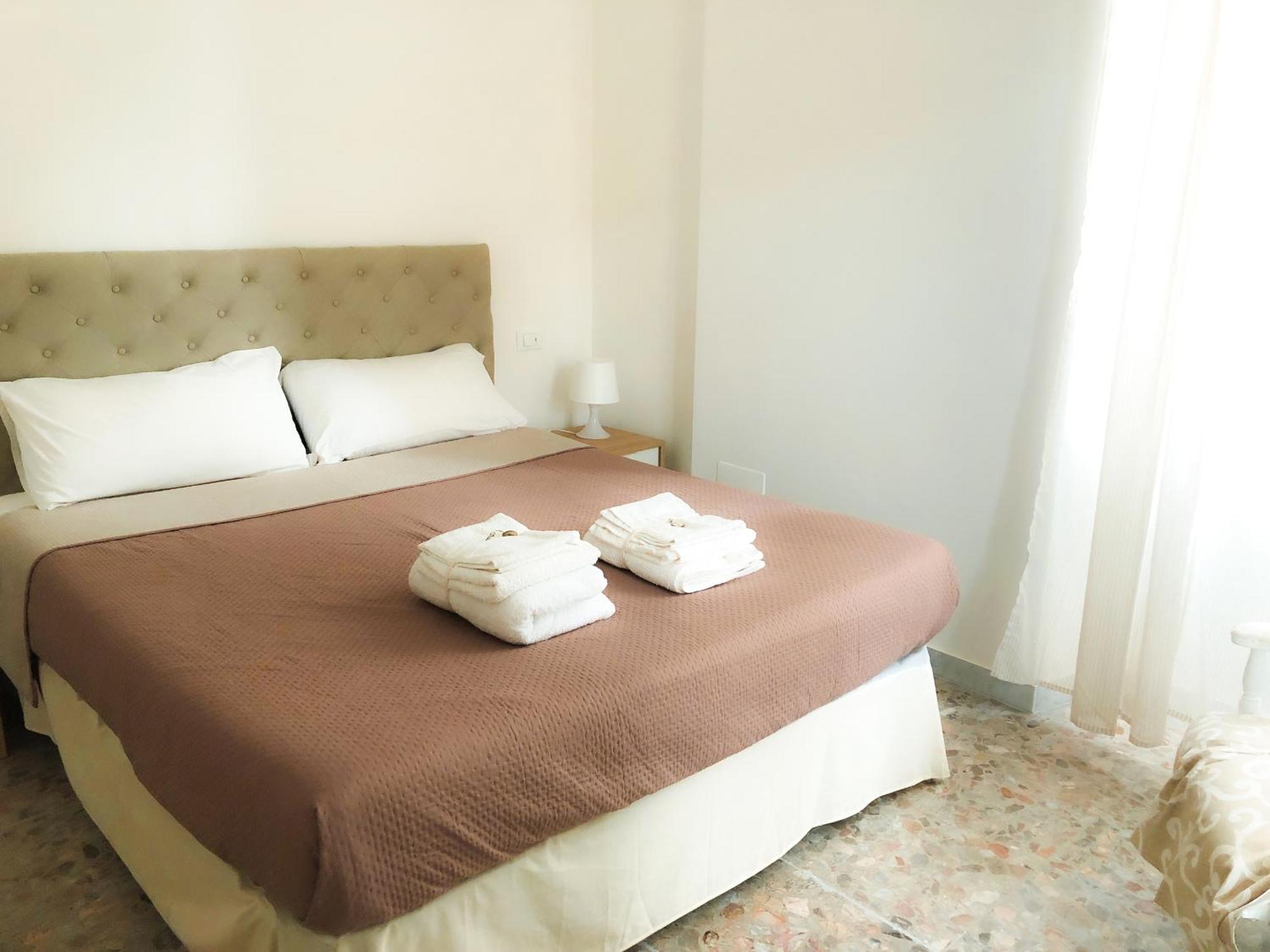 Garbatella House Hotel Roma Ngoại thất bức ảnh